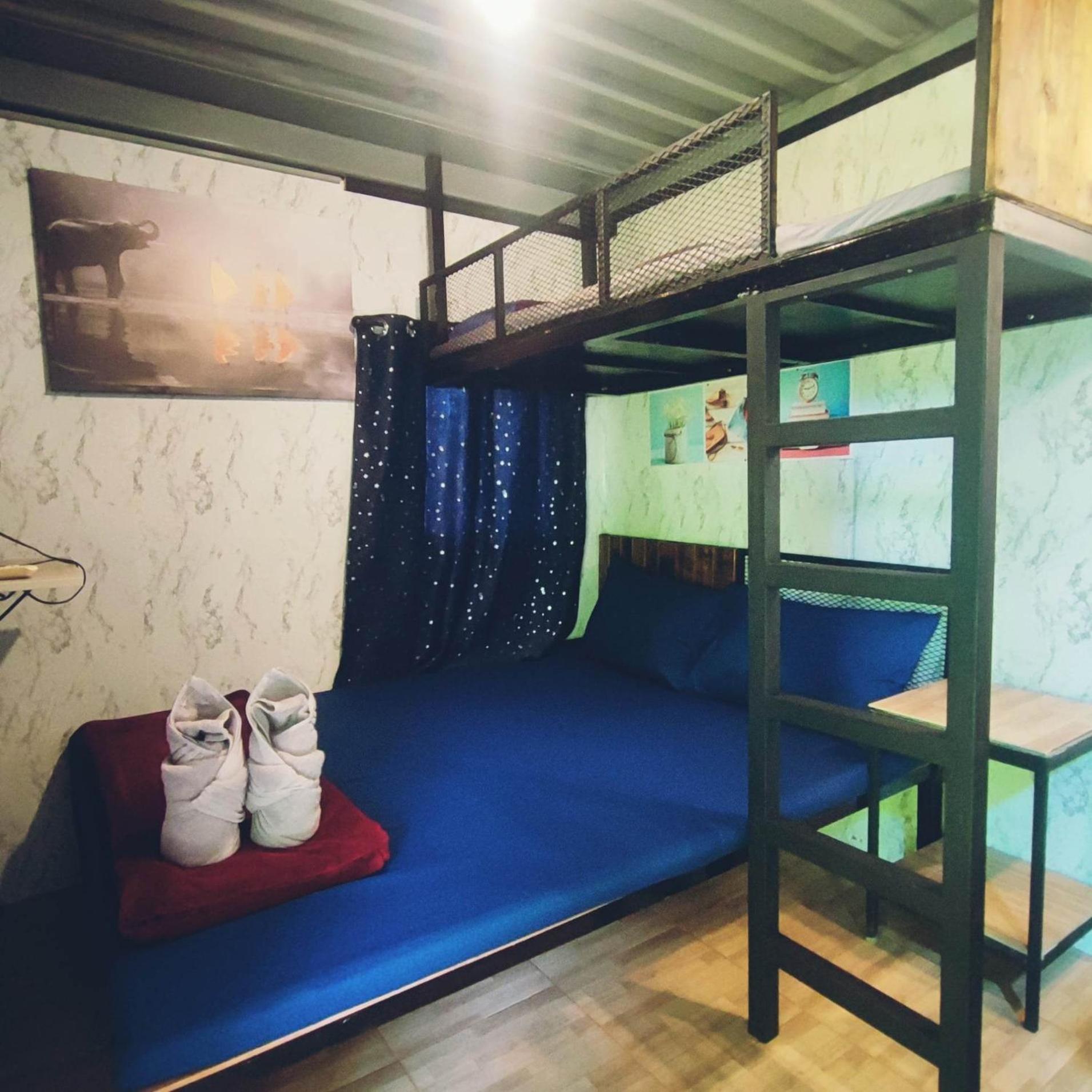 Do Dee Cafe Bangkok Hostel Esterno foto