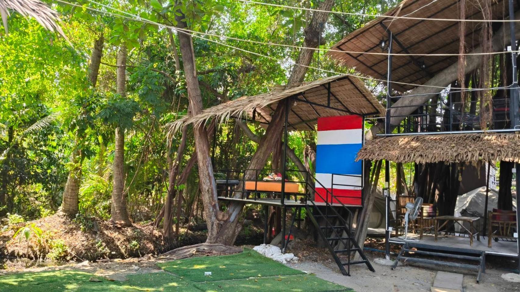 Do Dee Cafe Bangkok Hostel Esterno foto