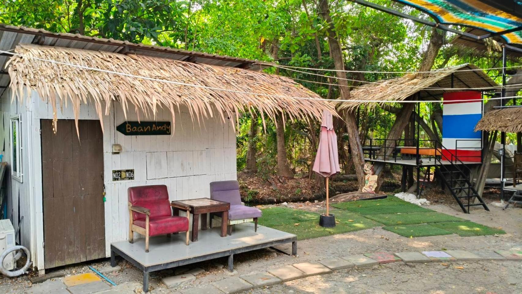 Do Dee Cafe Bangkok Hostel Esterno foto